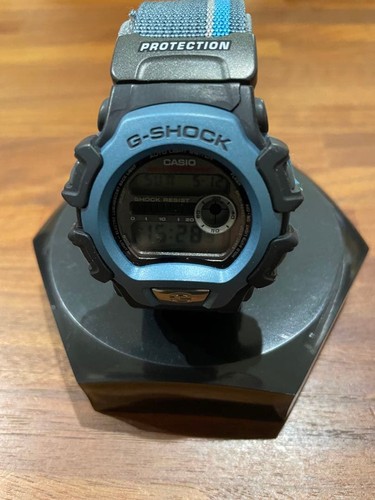 Brand new casio - shock, dw